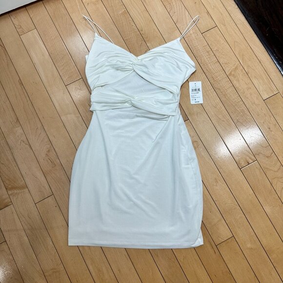 NWT WINDSOR Strike A Pose Cut Out Cutout Mini Dress - small - Picture 9 of 12